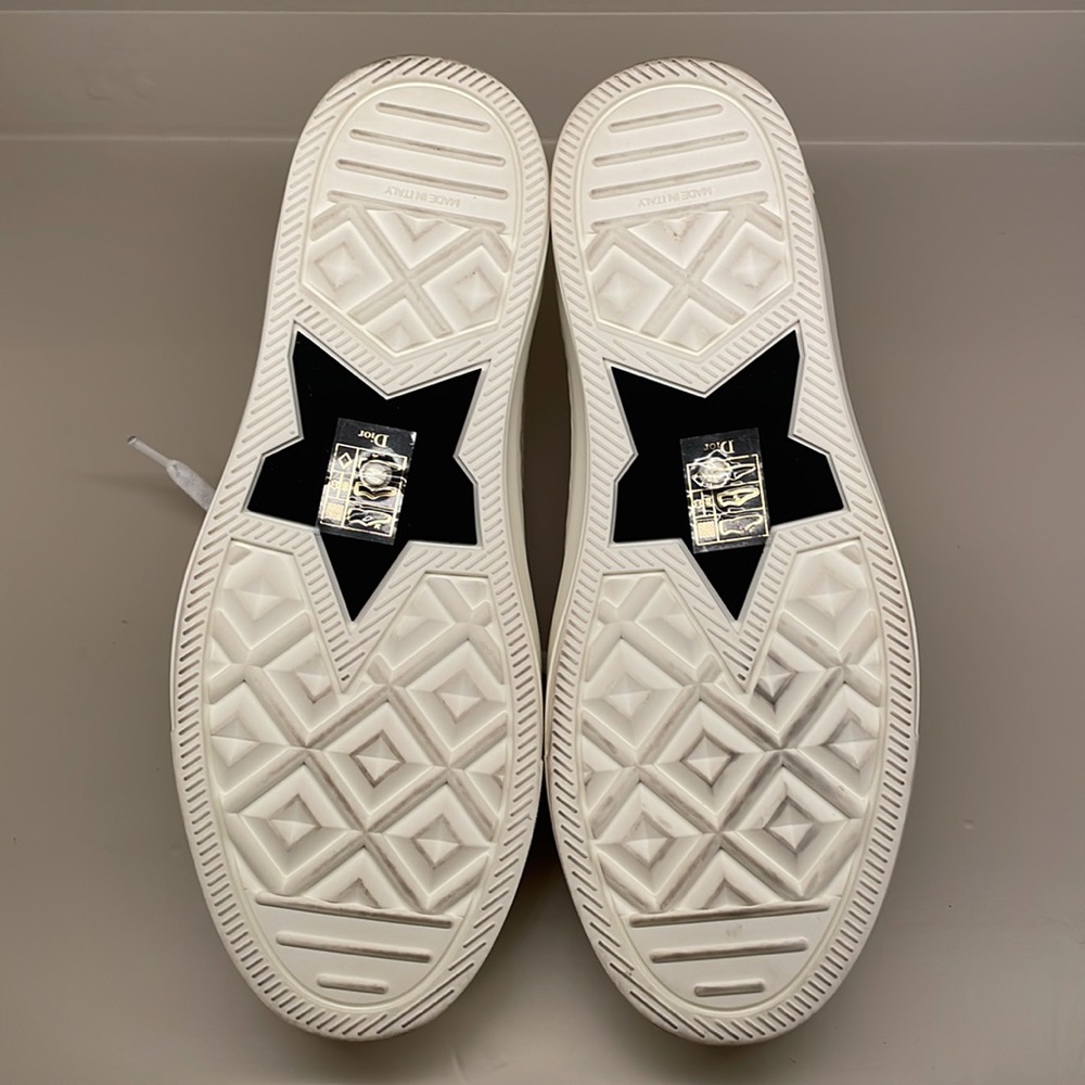 Christian Dior Walk’N’Dior low top embroidered sneakers (size 37.5/7.5) - Picture 5 of 10